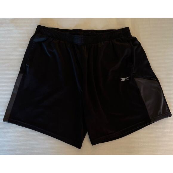 Reebok Men's Shorts Elastic Waiste Black w/Gray Mesh Zip Pocket XL/XG NWOT - Picture 1 of 3